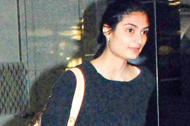 Is Suniel Shetty daughter going to make her debut with Sooraj Pancholi?