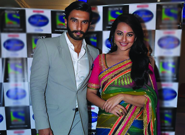 Ranveer and Sonakshi promote Lootera Movie