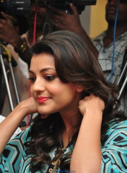 Kajal Aggarwal Tollywood Heroine Latest Photos in Blue Dress