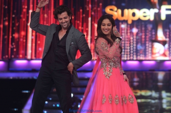 Krrish 3 Bollywood Movie Promotion Photos