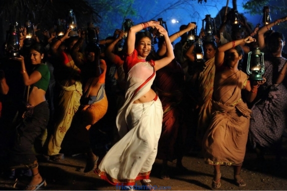 Nayanthara South Indian Actress Latest Photos in White Saree