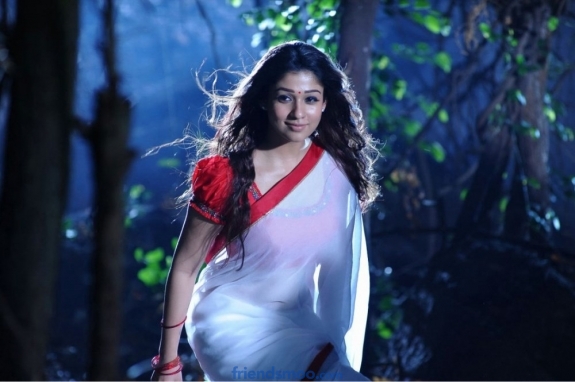 Nayanthara South Indian Actress Latest Photos in White Saree