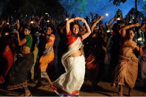 Nayanthara South Indian Actress Latest Photos in White Saree