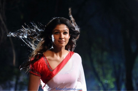 Nayanthara South Indian Actress Latest Photos in White Saree