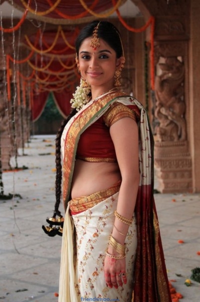 South Indian Actress Sheena Shahabadi Latest Photos in White Saree