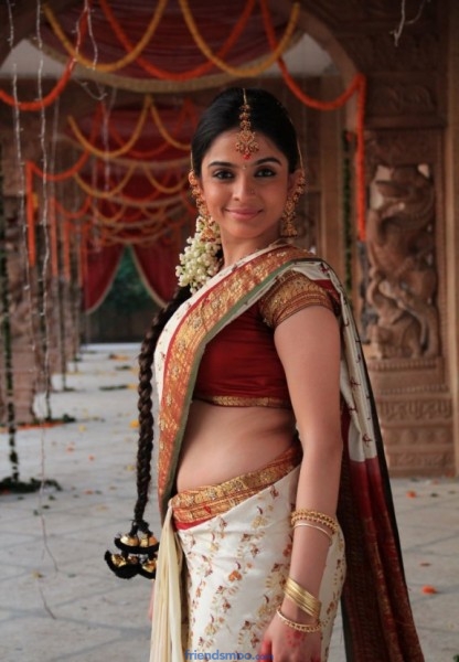 South Indian Actress Sheena Shahabadi Latest Photos in White Saree