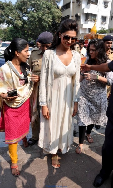 Deepika Padukone Photos in White Dress