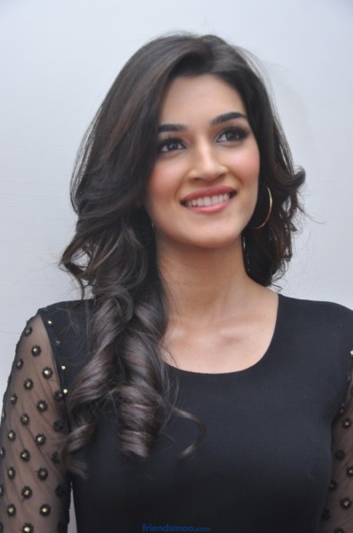 Kriti Sanon Latest Photos in Black Dress at Nenokkadine Audio Launch