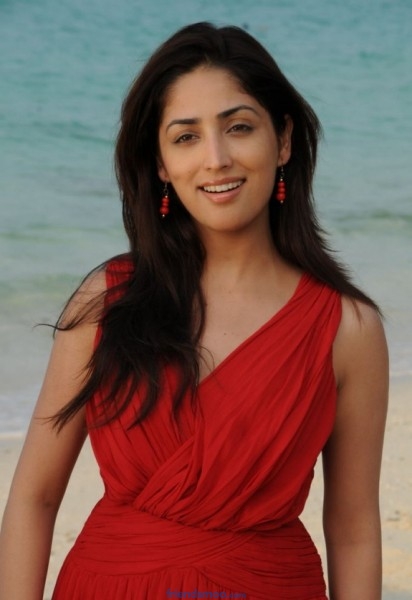 Yami Gautam Latest Phosting in Red Dress