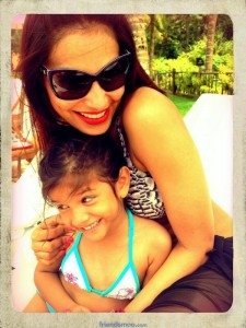 Bipasha Basu Unseen Pics with her Niece-Friendsmoo