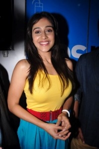 Regina Cassandra Latest Photos in Yellow Top - Tollywood - Friendsmoo