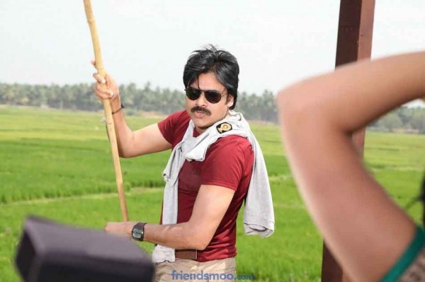 Attarintiki Daredi Latest Pawan Kalyan and Cute Samantha Latest Photos