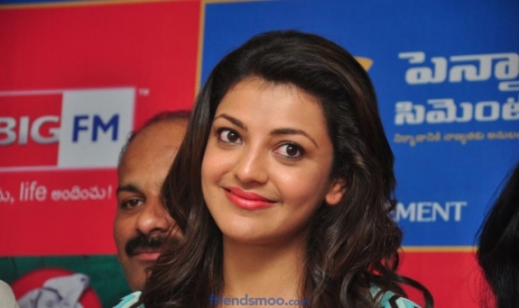Kajal Aggarwal Tollywood Heroine Latest Photos in Blue Dress