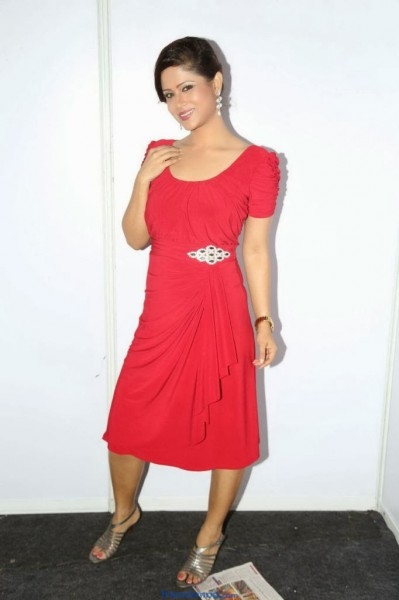 Anchor Shilpa Chakravarthy Latest Photos in Red Dress