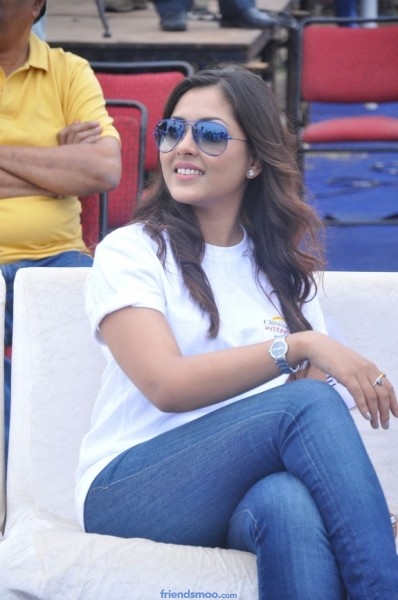 Madhu Shalini Latest Photos in White T-Shirt