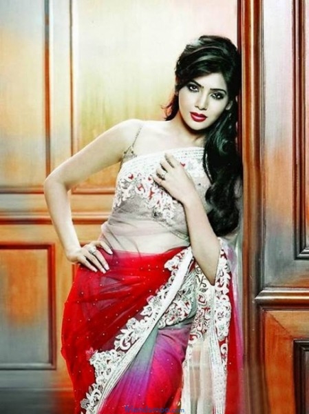 Samantha Latest Photoshoot in Indian Traditional Dress