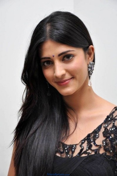 Shruti Hassan 2013 Random Stills