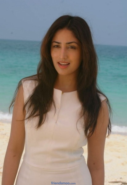 Yami Gautam Latest Phosting in Red Dress