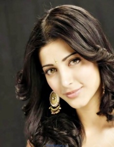 Cute Shruti Hassan Unseen, Sexy and Random Photos