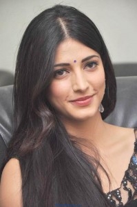 Cute Shruti Hassan Unseen, Sexy and Random Photos