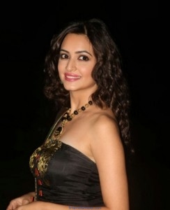 Kriti Kharbanda Latest Black Dress Photos- Friendsmoo