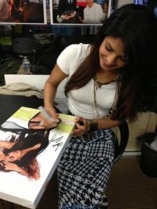 Priyanka Chopra Unseen photos from Los Angeles-Friendsmoo