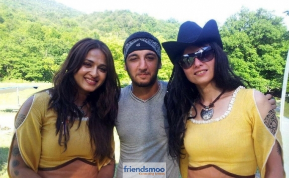 Irandam Ulagam Movies Latest Pics